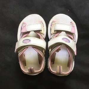 Street Lights sandals